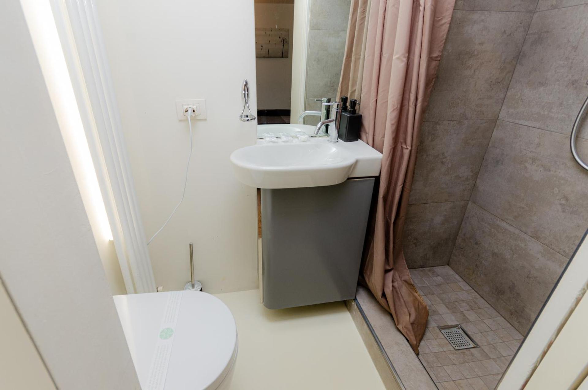 Vivimihome Loft Su Due Livelli Con Terrazzo Milaan Buitenkant foto